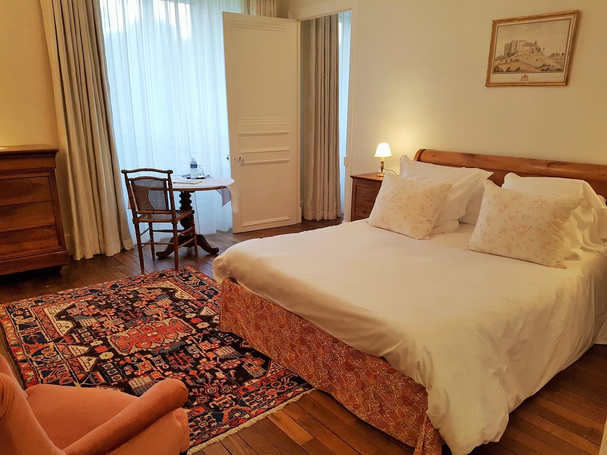 Manoir De Kergrec'H Hotel พลูเกรส์ซองต์ ภายนอก รูปภาพ